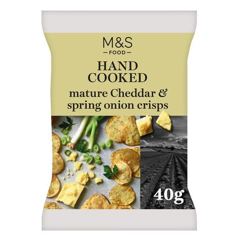 M&S Mature Cheddar & Red Onion Crisps 40g (Pack of 6)